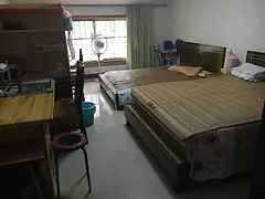 星港澳园 四房三空调复式楼 有私人车位