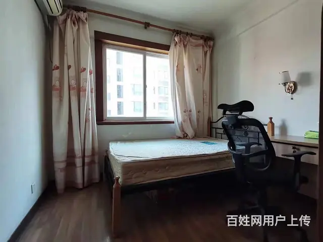 悦华酒店天安小学旁铭爵山庄三房出租 - 图片 4