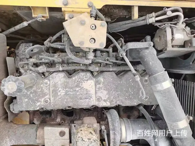 出售12年小松240挖掘机工作7000小时 - 图片 2