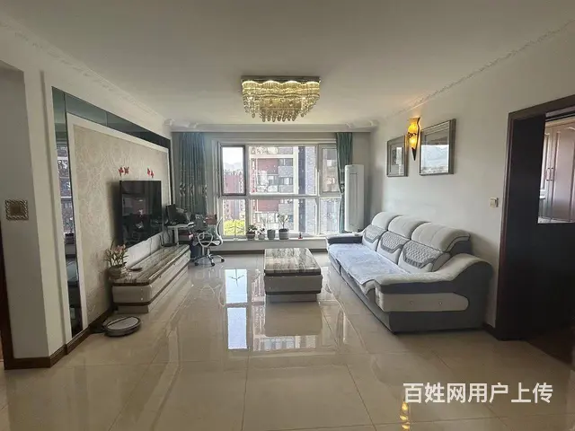 珠江宏运一期电梯10楼116平三室两厅个人精装 - 图片 1