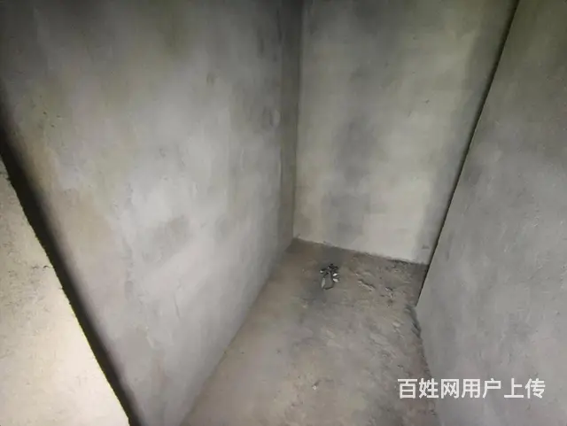 沿江路北门老一中 环湖湾电梯复式楼 毛坯四房自定义装修满两年 - 图片 8