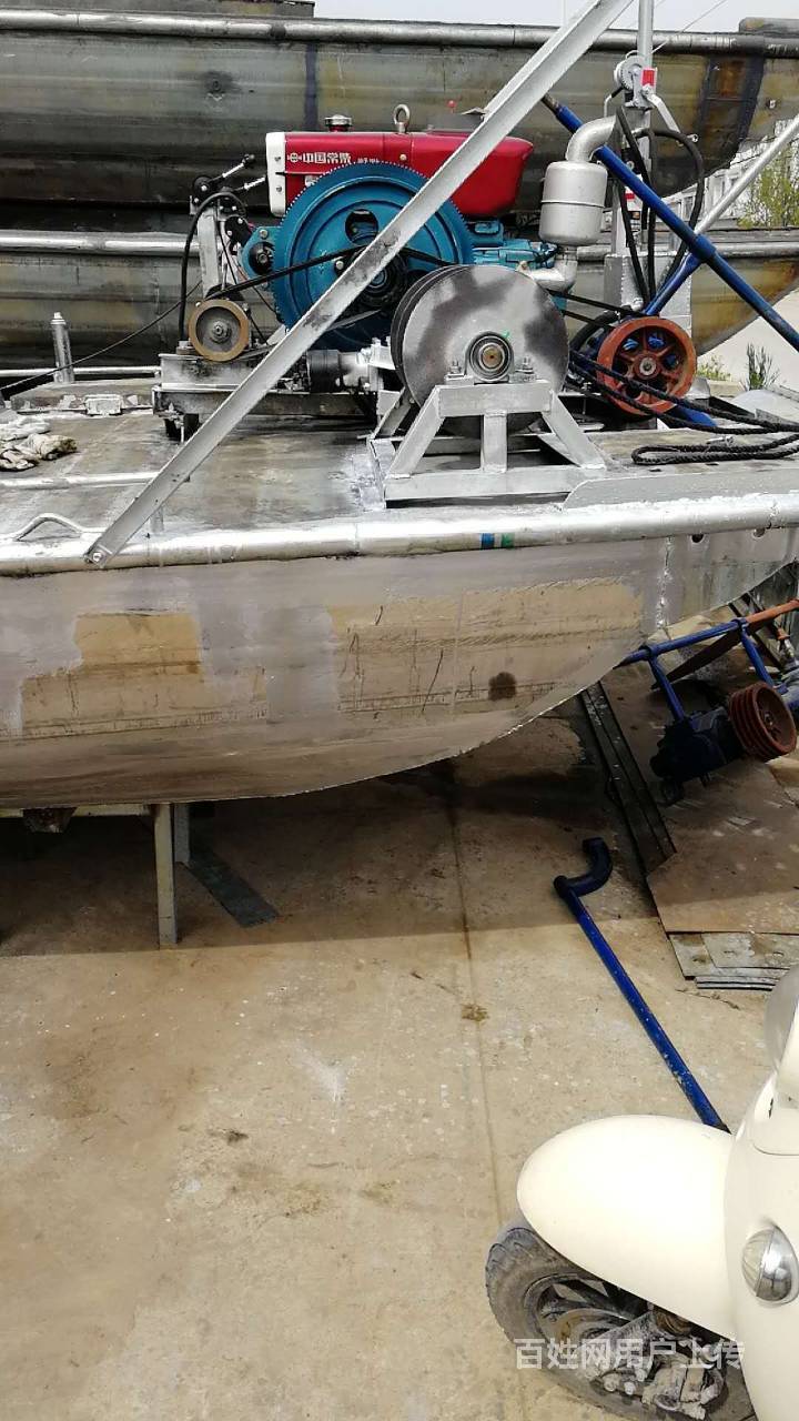 田螺捕捞机田螺捕捞船及捕捞设备