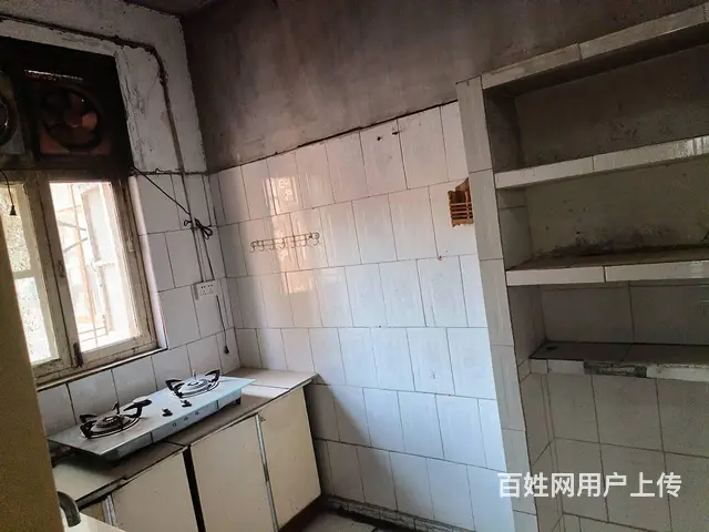 果园小区东站 普通住宅1厅 简单装修 - 图片 3