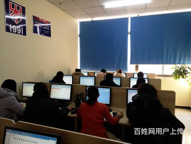 星河商场附近华益大厦PS，CAD ，3D - 图片 1