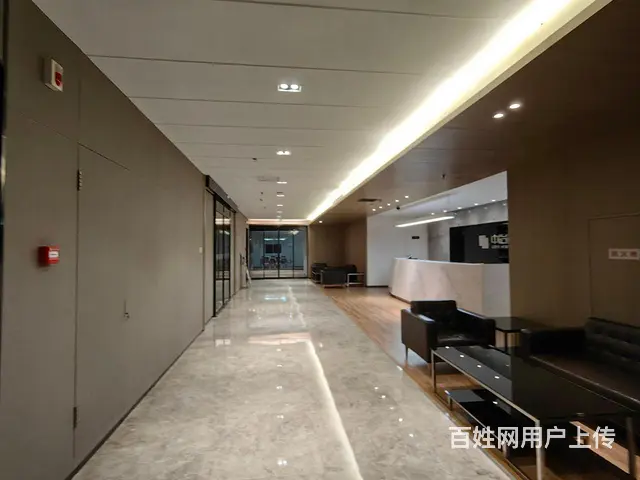 体育场附近，国宝大厦好豪华装修650平，可带家具出租，有钥匙 - 图片 6