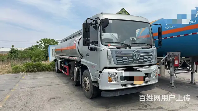 昆山买一辆东风天锦小三轴荷载15吨油罐车价格实惠 - 图片 1