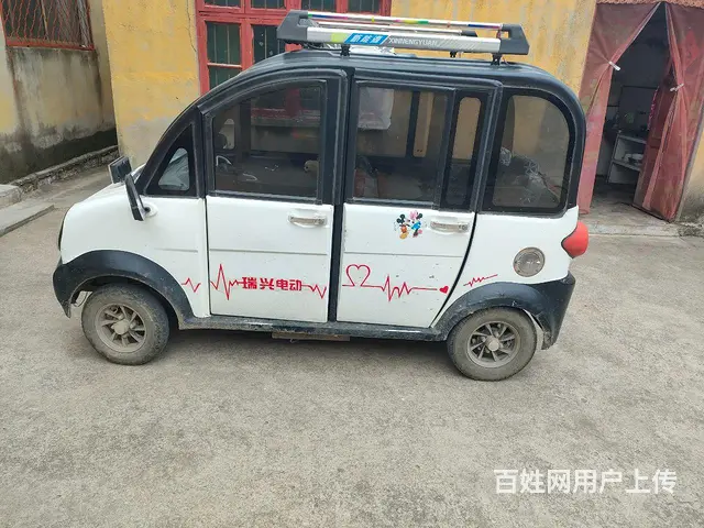 四轮电动车出售 - 图片 1