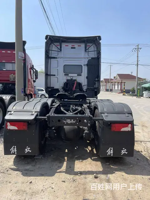 自动挡二手解放J7牵引车 550马力 国五 双驱 - 图片 4