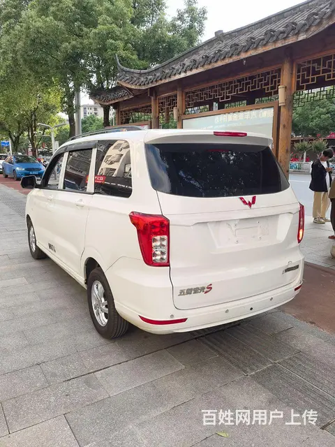 出售2021年上牌的新款五菱宏光S - 图片 5