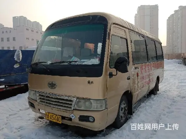 19座客车 - 图片