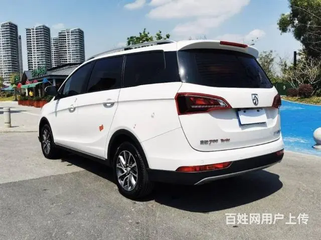 宝骏 宝骏730 2019款 1.5T 手动 时尚型7座 - 图片 9