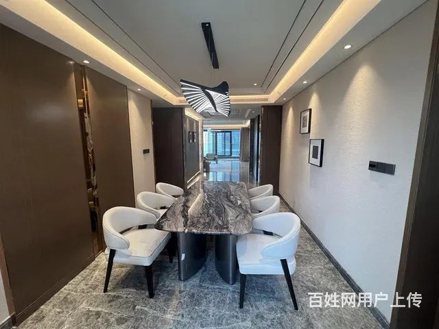真房  降价租 SKP 汉街 融创 带衣帽间大浴缸 - 图片 4