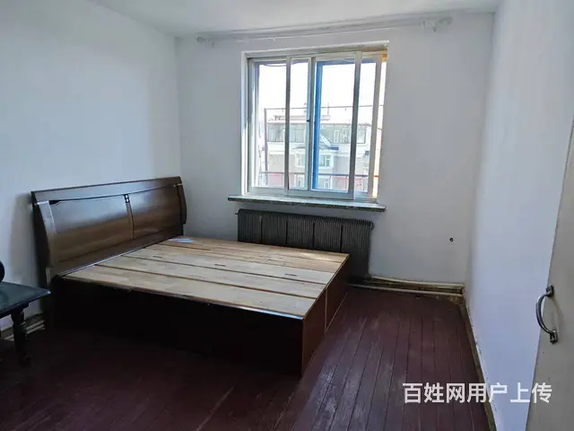 通天社区七楼两室出租， 简单装修 - 图片 1