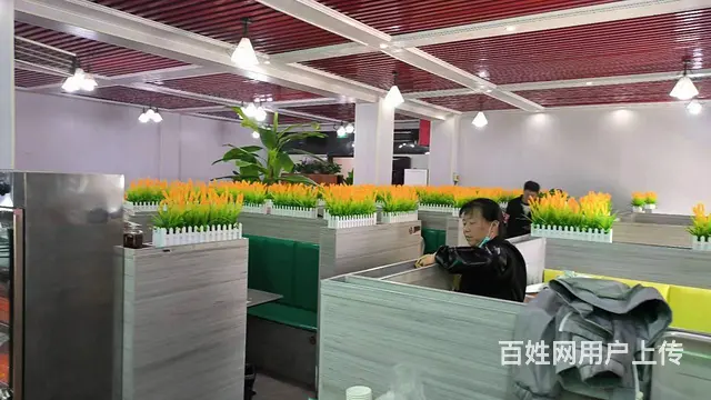 青海民族大学食堂档口 - 图片 3
