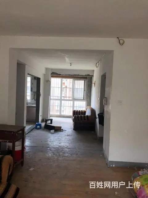 泉城花都A区带两个车库南北通透两室客厅朝阳 - 图片 9