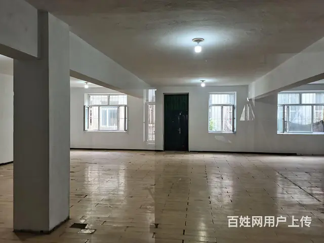 一楼二楼带地下室，每层200平方，共三层 - 图片 7