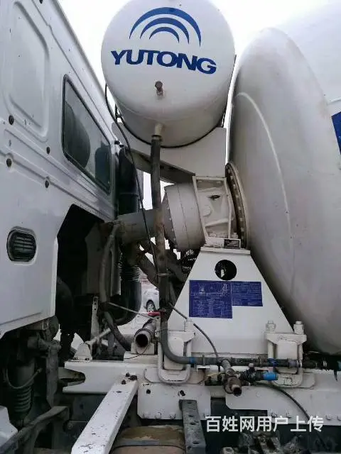 出售12年二手 豪沃搅拌车 大12方后八轮 - 图片 4