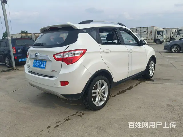 长安CS35 2015款 1.6 手动 尊贵型 - 图片 4