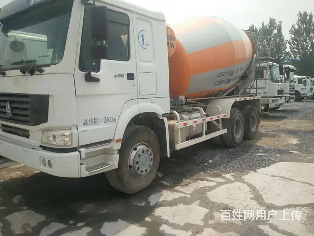 出售二手豪沃搅拌车 大12方 国四排放 后八轮 - 图片 2