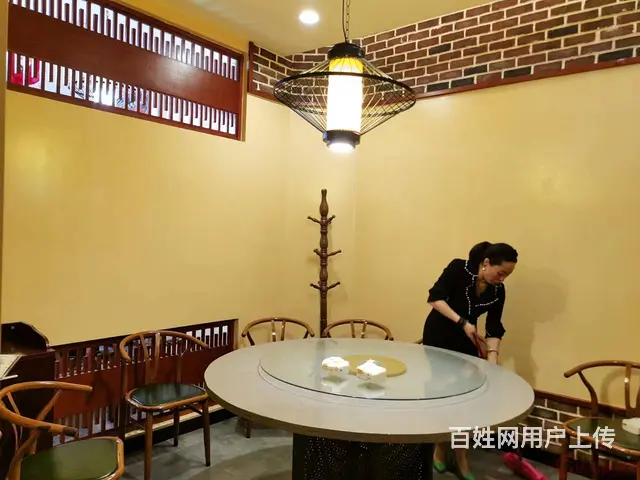 （达州铺源网）市内张家湾五环花园大门口300㎡餐饮店转让 - 图片 2