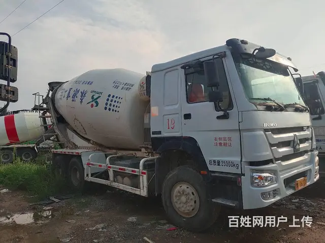 出售17年国五二手豪沃搅拌车 大14方 精品车况 - 图片 3