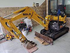 出售9成新二手临工16挖掘机 工作500小时