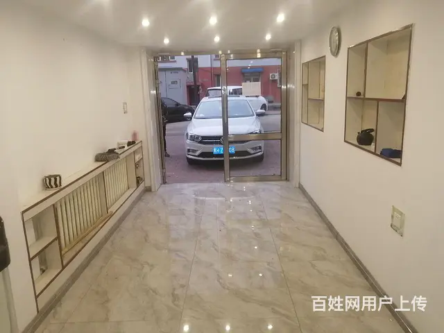 车库小商服 - 图片 1