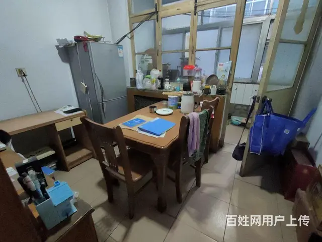 29.8万急售！众晶生活区 75平3楼 地上储藏室 可贷款 - 图片 8