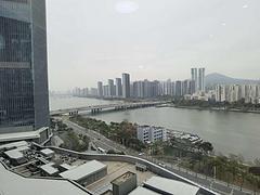 中海环宇城 商城轻轨上 精装河景3房 保养好 拎包住
