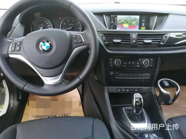 宝马 宝马X1 2014款 X1 sDrive20i 2.0 - 图片 3