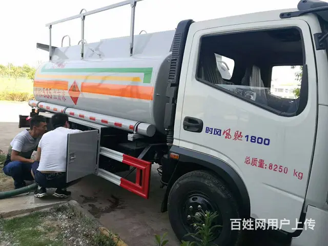 厂家直销5吨8吨东风时风油罐车现车包上户上牌多少钱 - 图片 5