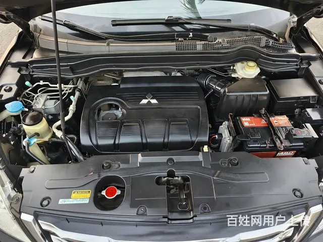 哈弗H6 2011款 2.0 手动 两驱都市版 - 图片 11