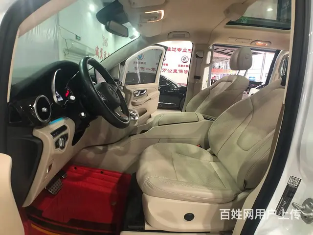 【搞定了！】奔驰V级 2017款 V 260 L 2.0T - 图片 5