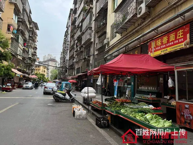 （四川铺鑫网）巴州区川剧团自堂坝80平水果蔬菜店转让 - 图片 2