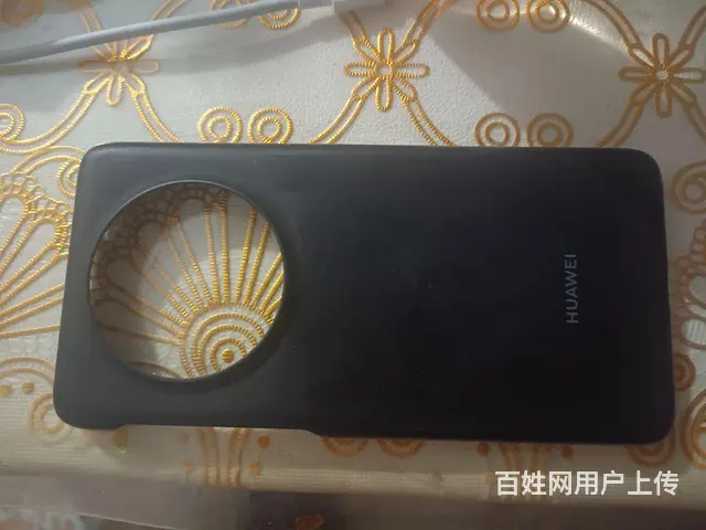 华为mate60pro带磁吸防滑手机壳 - 图片 3