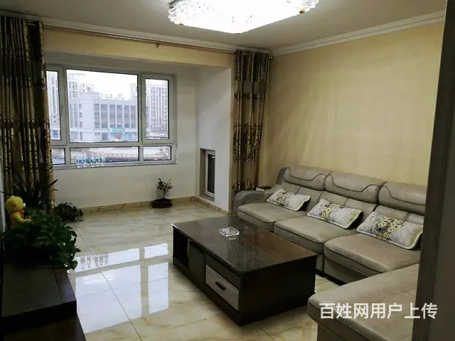 高档花园社区威海凤凰湖小区限时特价138平60万 - 图片 4