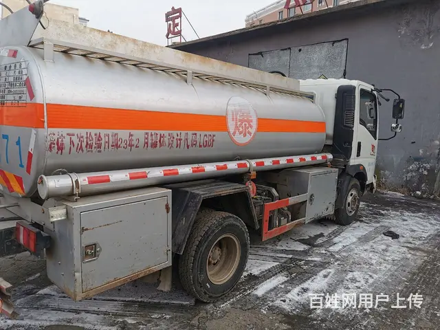 18年12月份4.5加油车手续齐全 - 图片 1