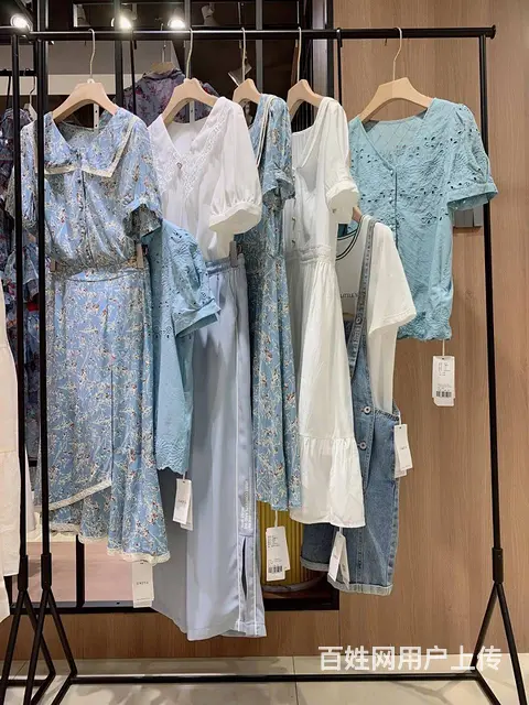 快手直播间火爆的品牌有那些批发拿货渠道丝柯2022 - 图片 2