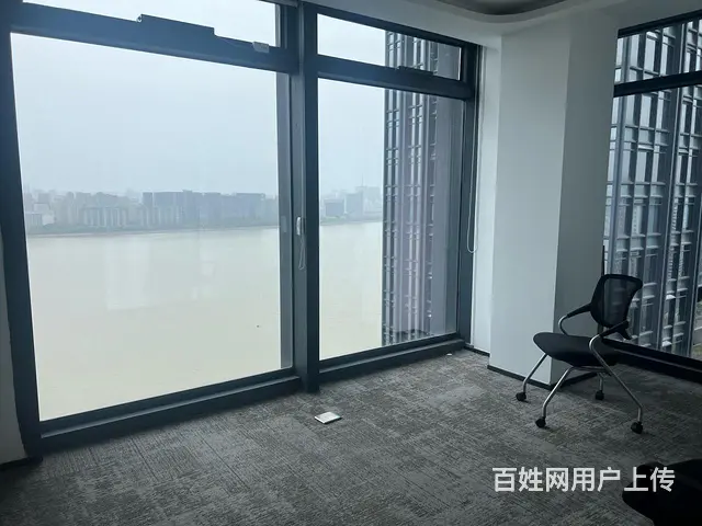 信雅达国际 一线江景 高区边套 3加1精装修带家具！地铁方便 - 图片 2