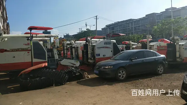 出售二手久保田收割机 - 图片 4