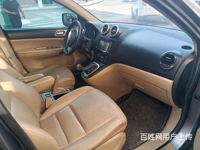 长城 哈弗H6 2012款 2.4 手动 两驱都市版 - 图片 4