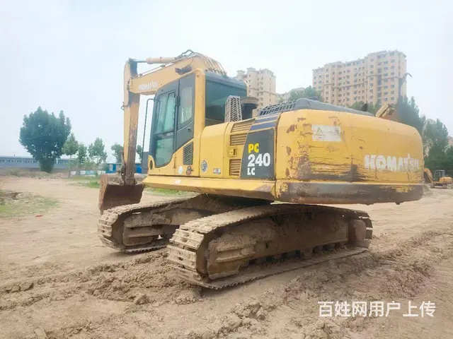 小松220-8 - 图片 1