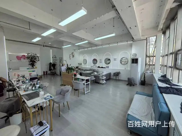 学院路 夜市一条街美甲美睫店铺转让 - 图片 4