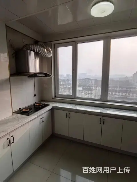 水岸华城 普通住宅1厅 中等装修 - 图片 3
