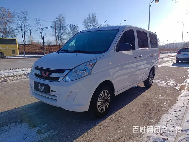 2018年5座五菱荣光V - 图片 2