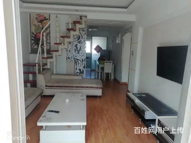 御景华庭政府旁温馨两室配套齐全干净舒适精装修拎包入住 - 图片 1