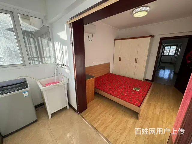 鼓楼广场附近电梯房，两室一厅1300可谈 - 图片 1