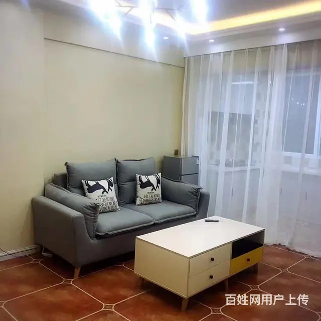 新柳城C区，电梯房12层，53平1室1厅，精装修，包取暖物业 - 图片 1