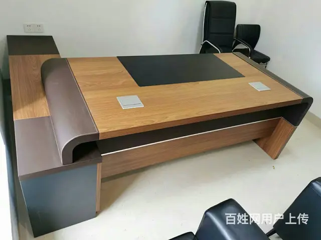 二手办公家具出售：员工卡位，老板桌椅，会议桌椅 - 图片 1