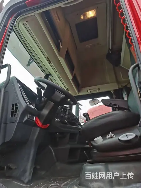 二手解放J7牵引车 550马力 国五 双驱带液缓 - 图片 8